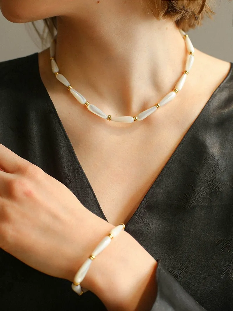 Artisanal White Mother-of-Pearl Beaded Bracelet