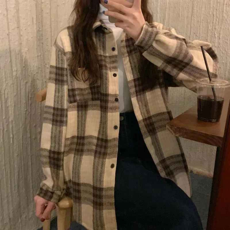 Autumn/Winter Thickened Fleece-Lined Plaid Shirt Women's Vintage HongKong Style Chic Loose-Fit Woolen Jacket Casual Top Winter