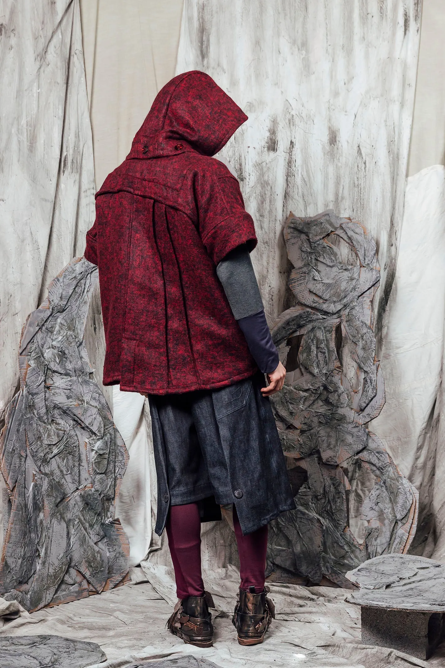 AW24 KAMAJI HOOD JACKET - GARNET