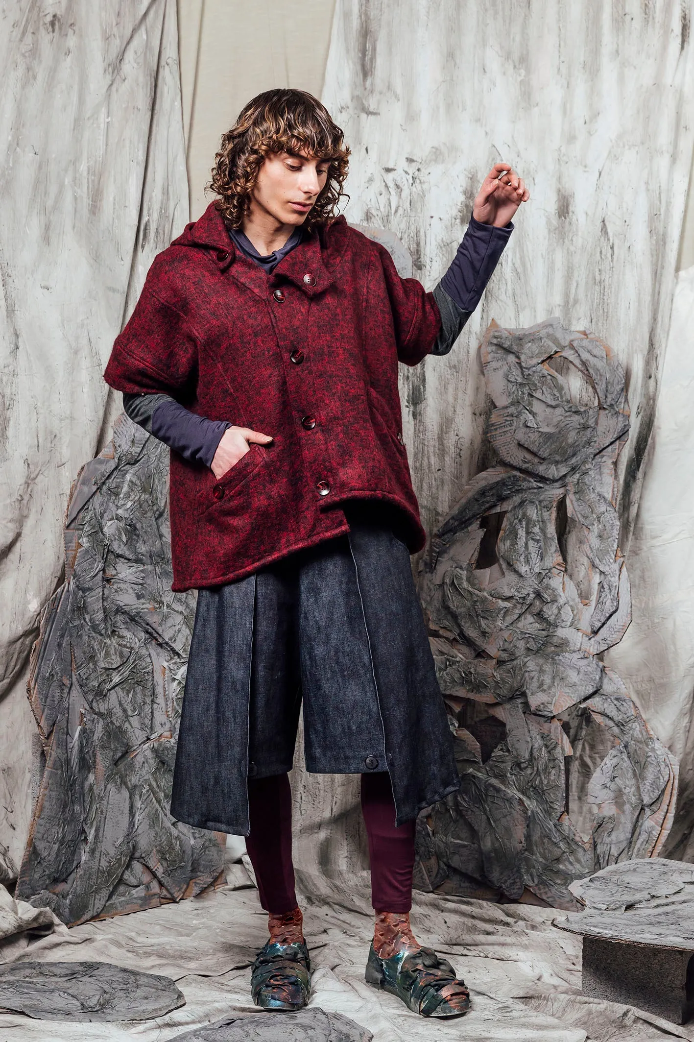 AW24 KAMAJI HOOD JACKET - GARNET