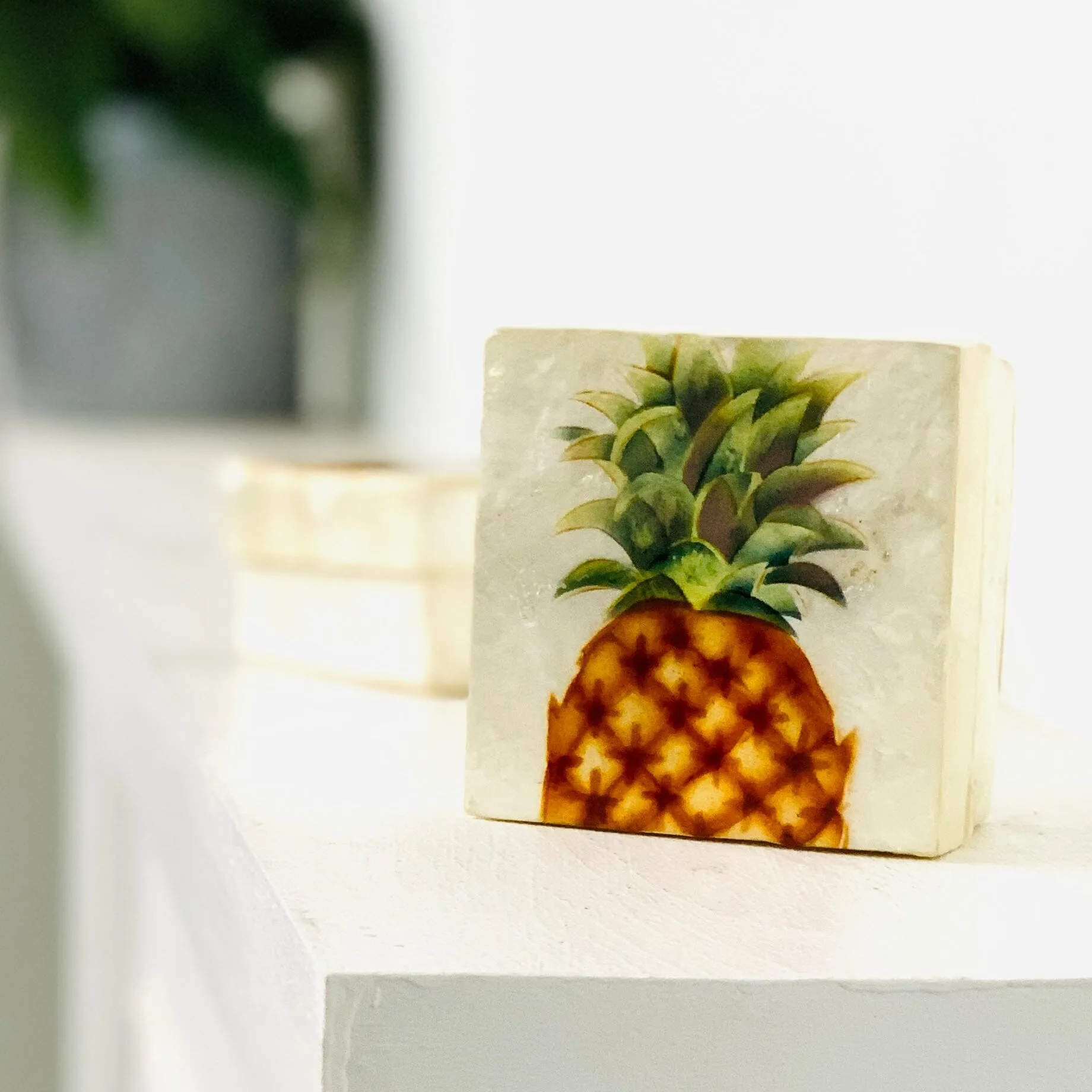 Capiz Shell Trinket Box 6, Pineapple