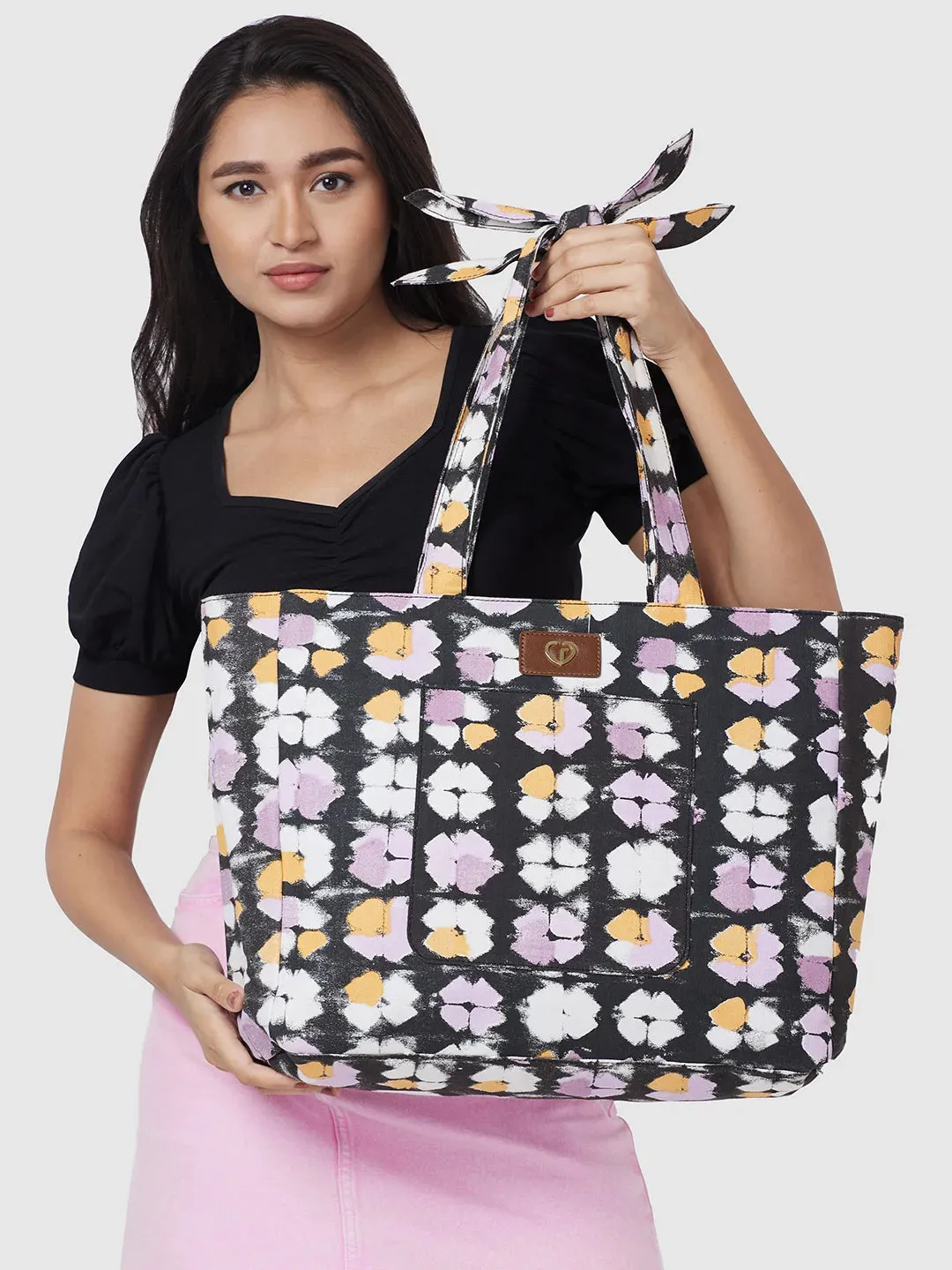 Caprese Enora Tote Large Black