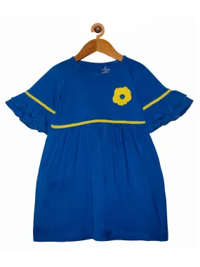 Girls Frill Bell Sleeve Solid Knit Dress With Flower Applique