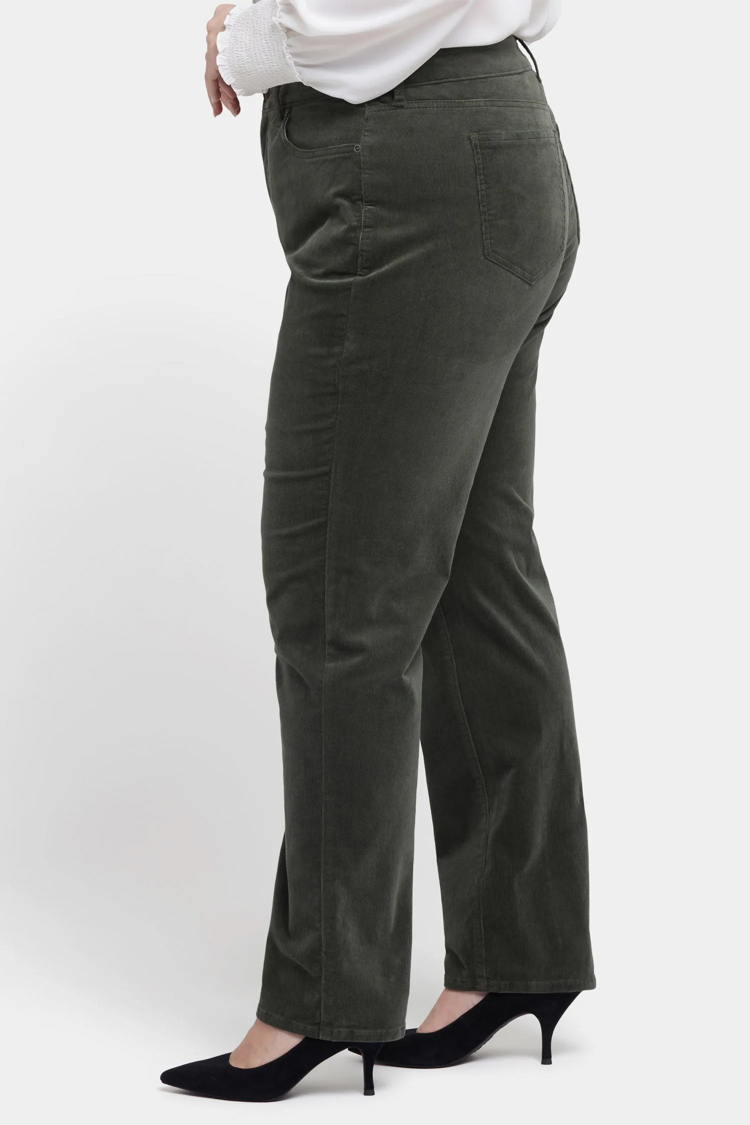 Marilyn Straight Pants In Plus Size - Vine Leaf