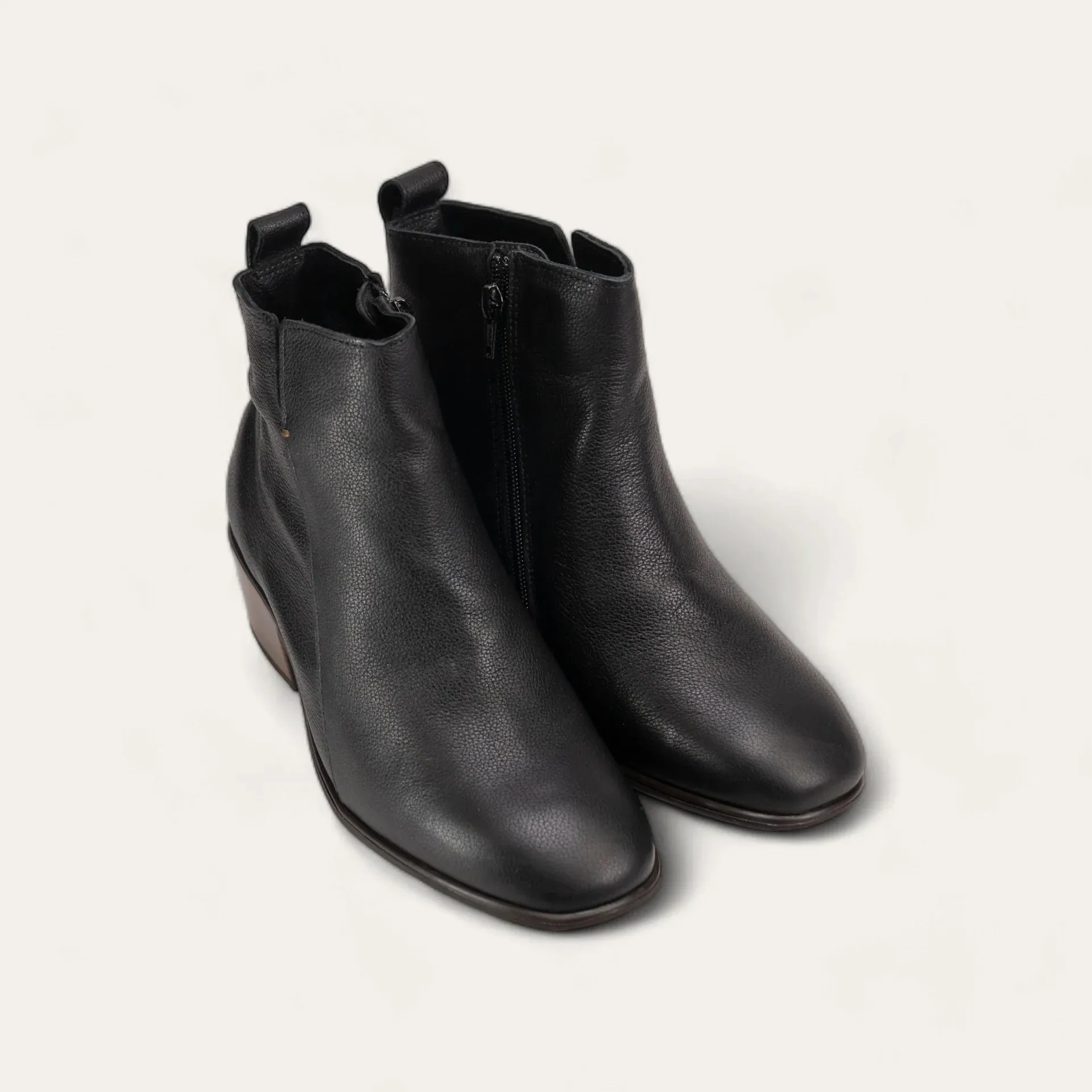 Naot Ethic Boot - Soft Black Leather