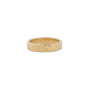 Pebble 4mm Gold Wedding Band