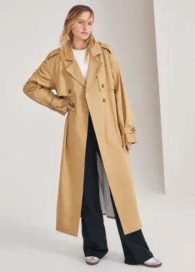 THE CHARLES TRENCH PETITE